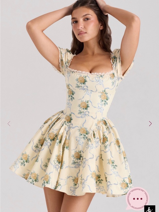 House of CB Dresses & Skirts - House of CB Yellow Floral Square-Neck Mini Dress Roses